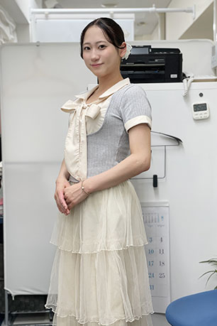 仲村あや